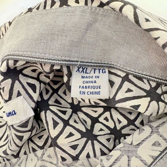 Tommy Bahama Men's XXL Black Geometric Short Sleeve Button-Up Shirt - Picture 8 of 9